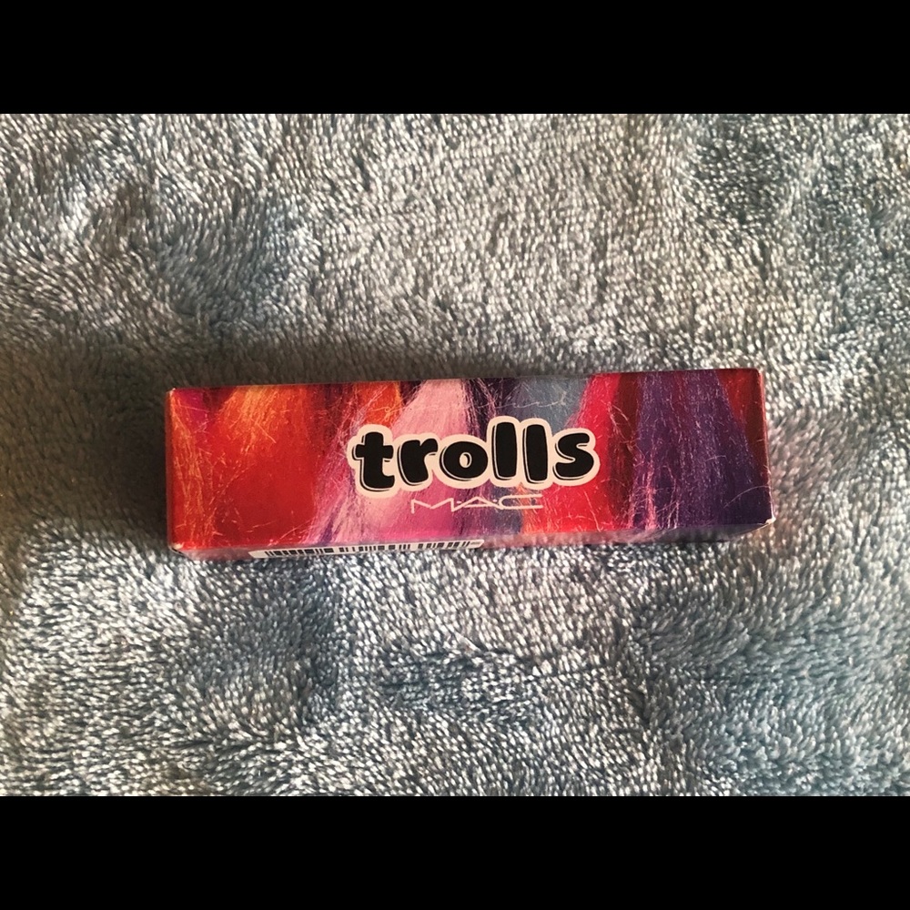 MAC Trolls Collection:  Color - Midnight Troll